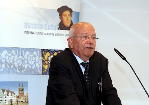 Prof. Dr. Ernst-Joachim Waschke